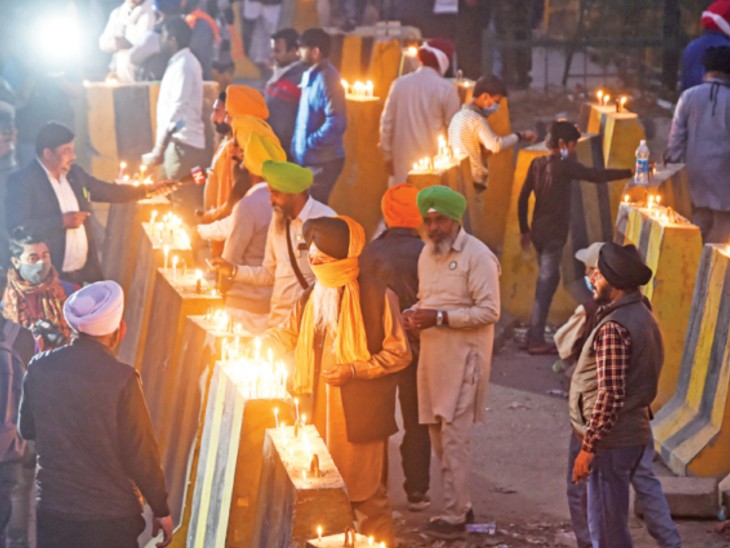 किसानों को सड़कों से हटाने की अर्जी