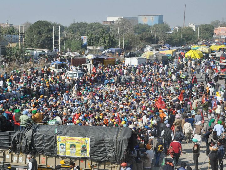 किसानों का सिंघु बॉर्डर पर डटे रहने